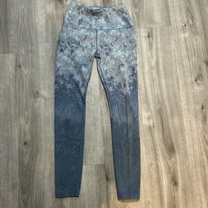 Women blue Reebok leggings size small like new